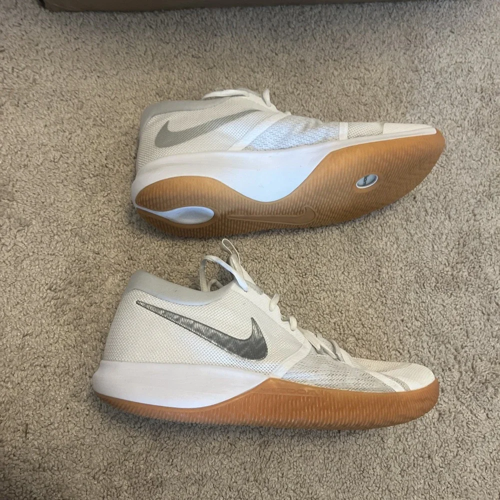 Mens Size 12 - Nike Zoom Assersion White Chrome Gum‎ Athletic Shoe Basketball